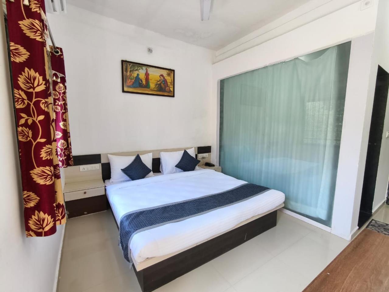 Hari Om Hotel