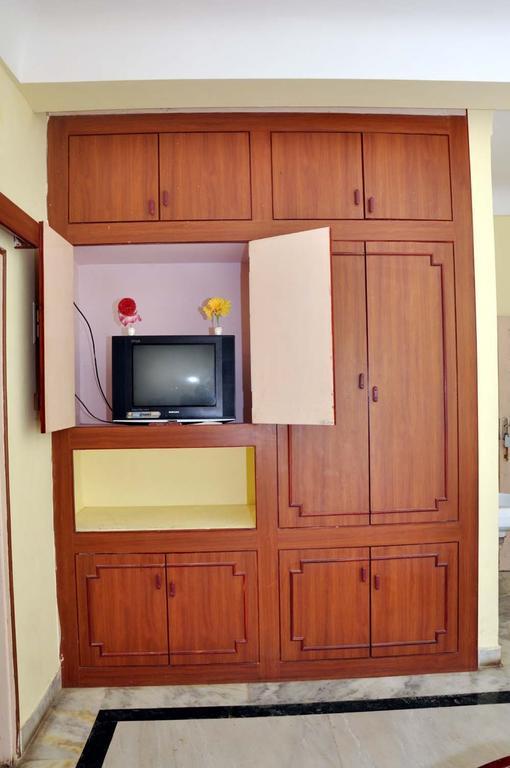 Hotel Maheshwari Diu