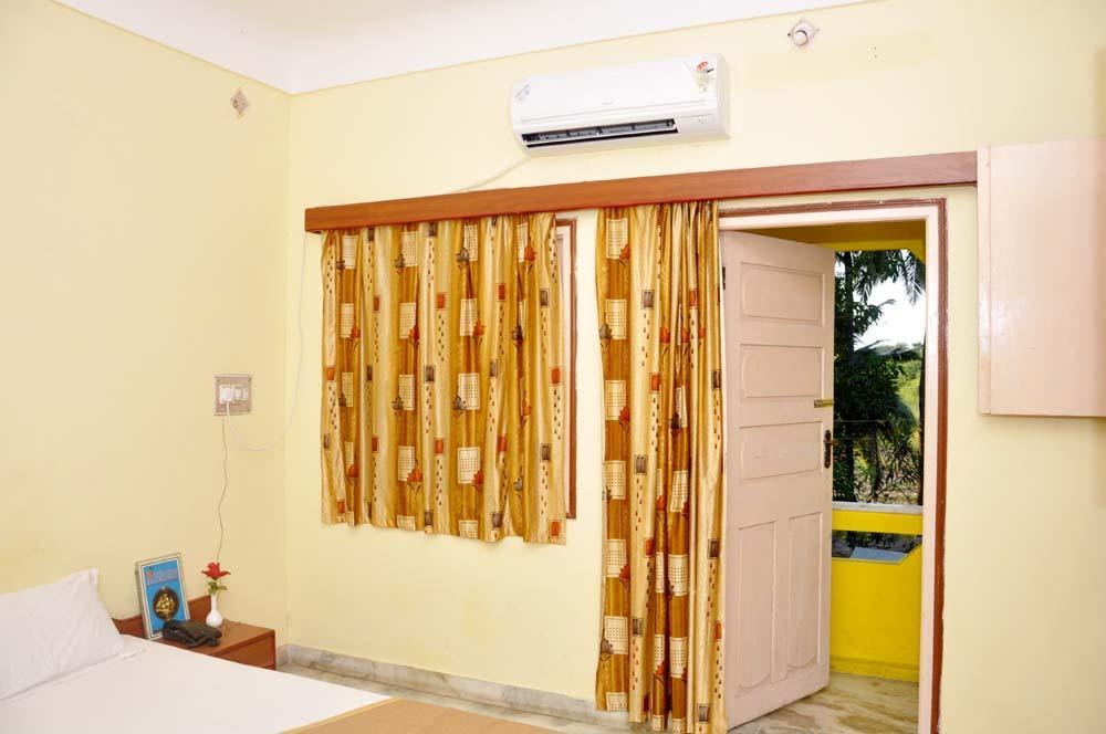Hotel Maheshwari *