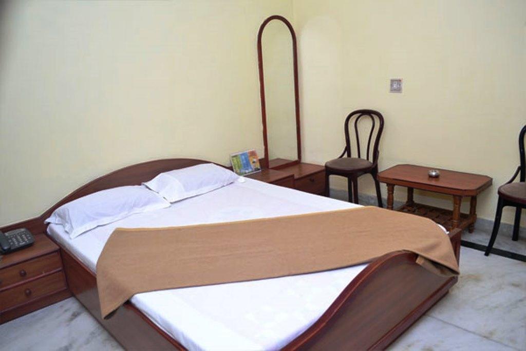 Hotel Maheshwari Diu